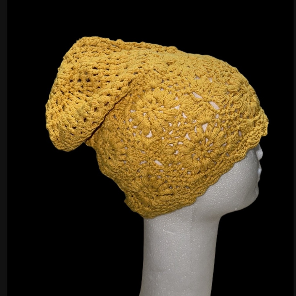 Hand Woven Hollowed-Out hat Stylish and Charming Flower Beanie